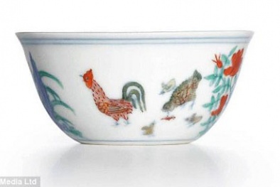 Chiếc bát sứ triều Minh giá gần ngàn tỷ